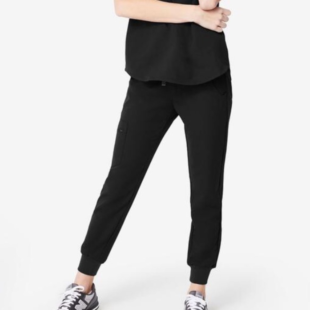 NWT Figs Black Zamora Jogger Scrub Pants